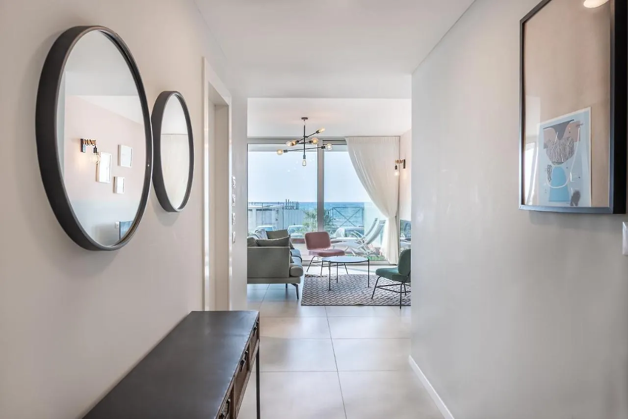 חיפה Beachfront Deck - 20 Meters From The Beach דירה